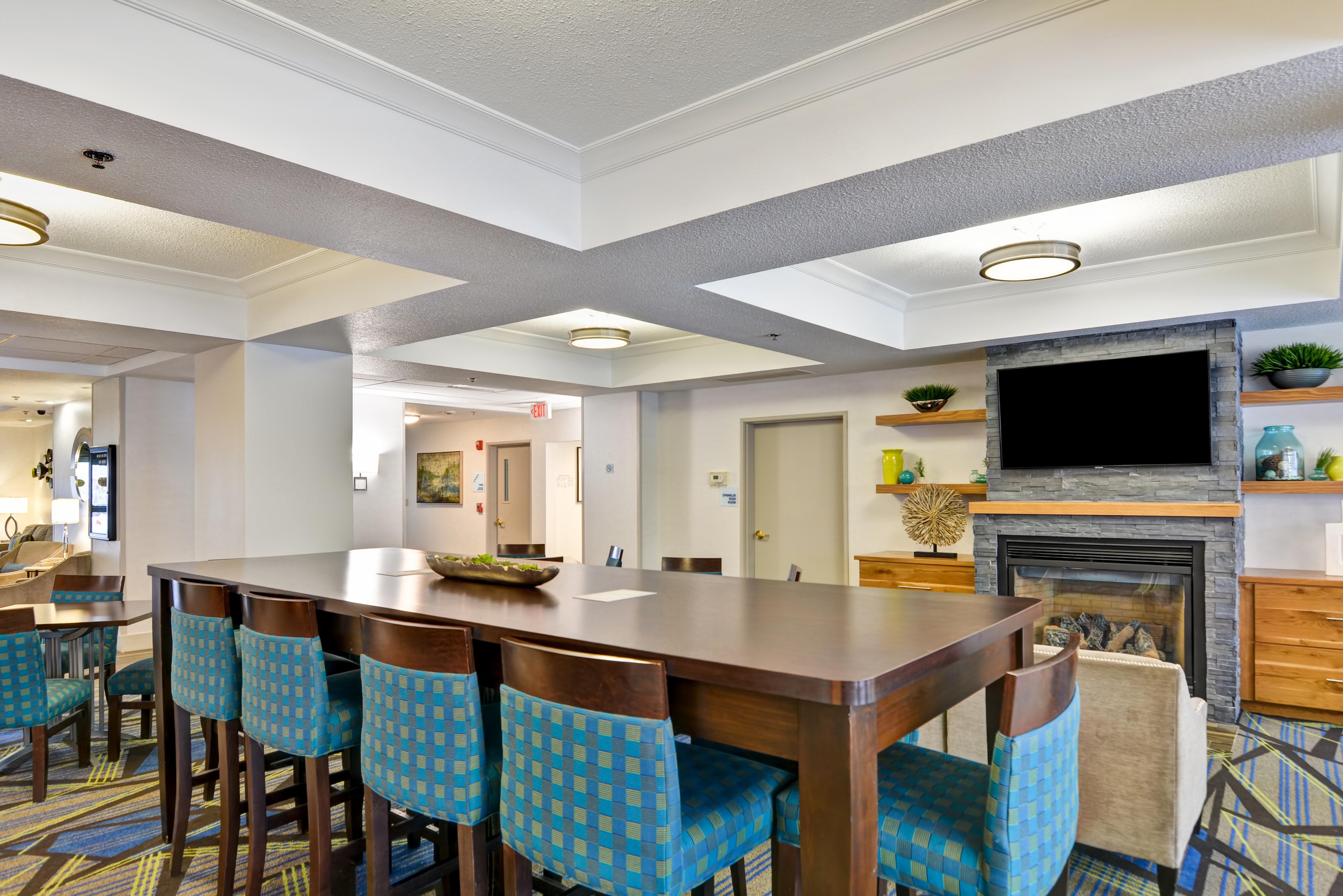 Holiday Inn Express Hotel & Suites Milwaukee-New Berlin By Ihg Eksteriør billede