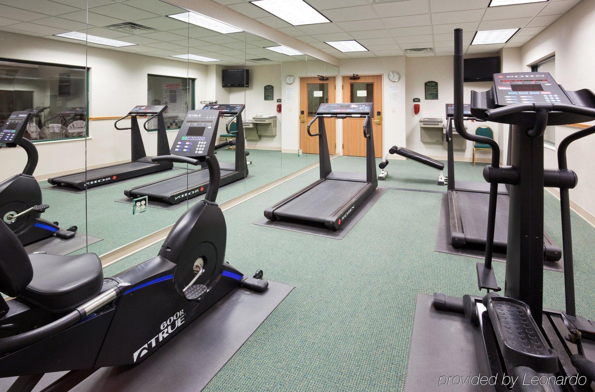 Holiday Inn Express Hotel & Suites Milwaukee-New Berlin By Ihg Faciliteter billede